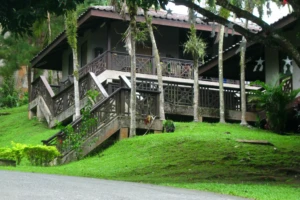 Dormitory (Pook Luntian)